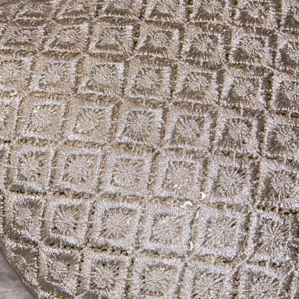 Mini decorative pillow - Picture 3 of 3